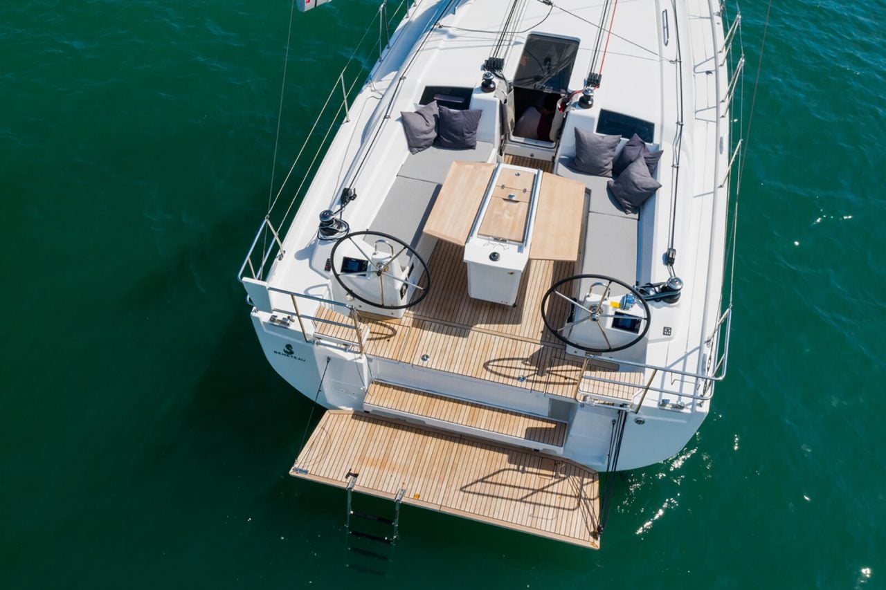 Cockpit seating and helm of the Oceanis 40.1 sailboat