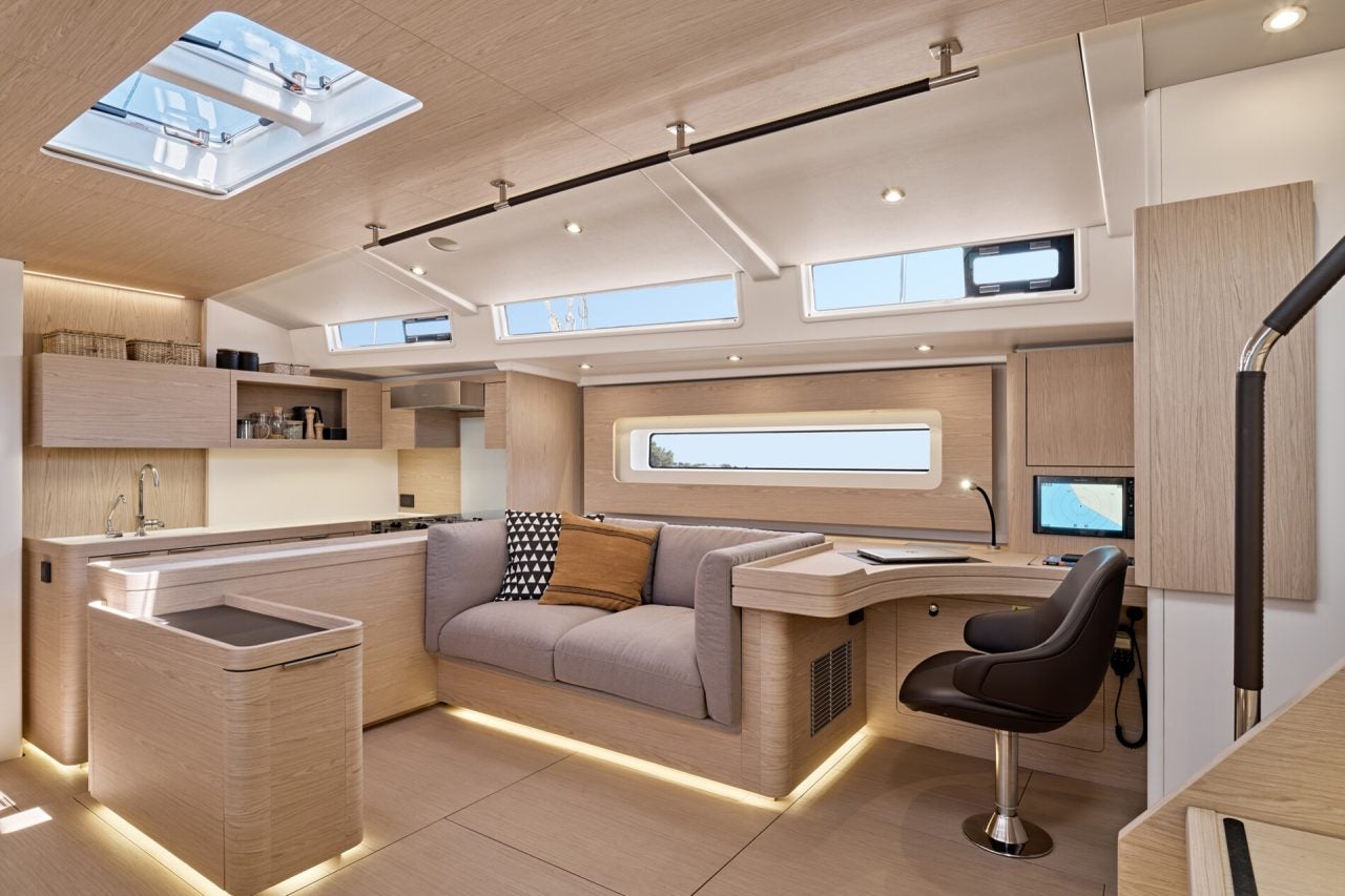 Beneteau Oceanis Yacht 60 monohull interior lounge